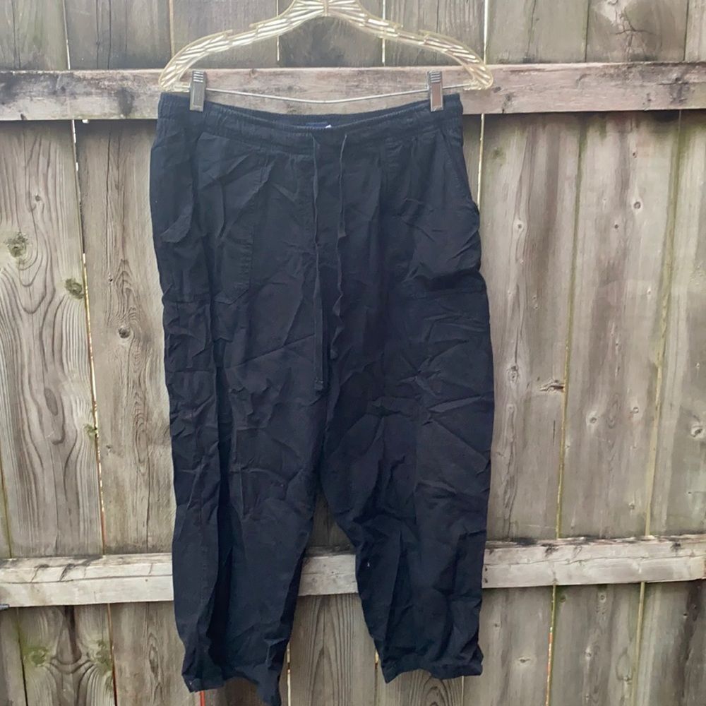 Basic Editions capris sz. S